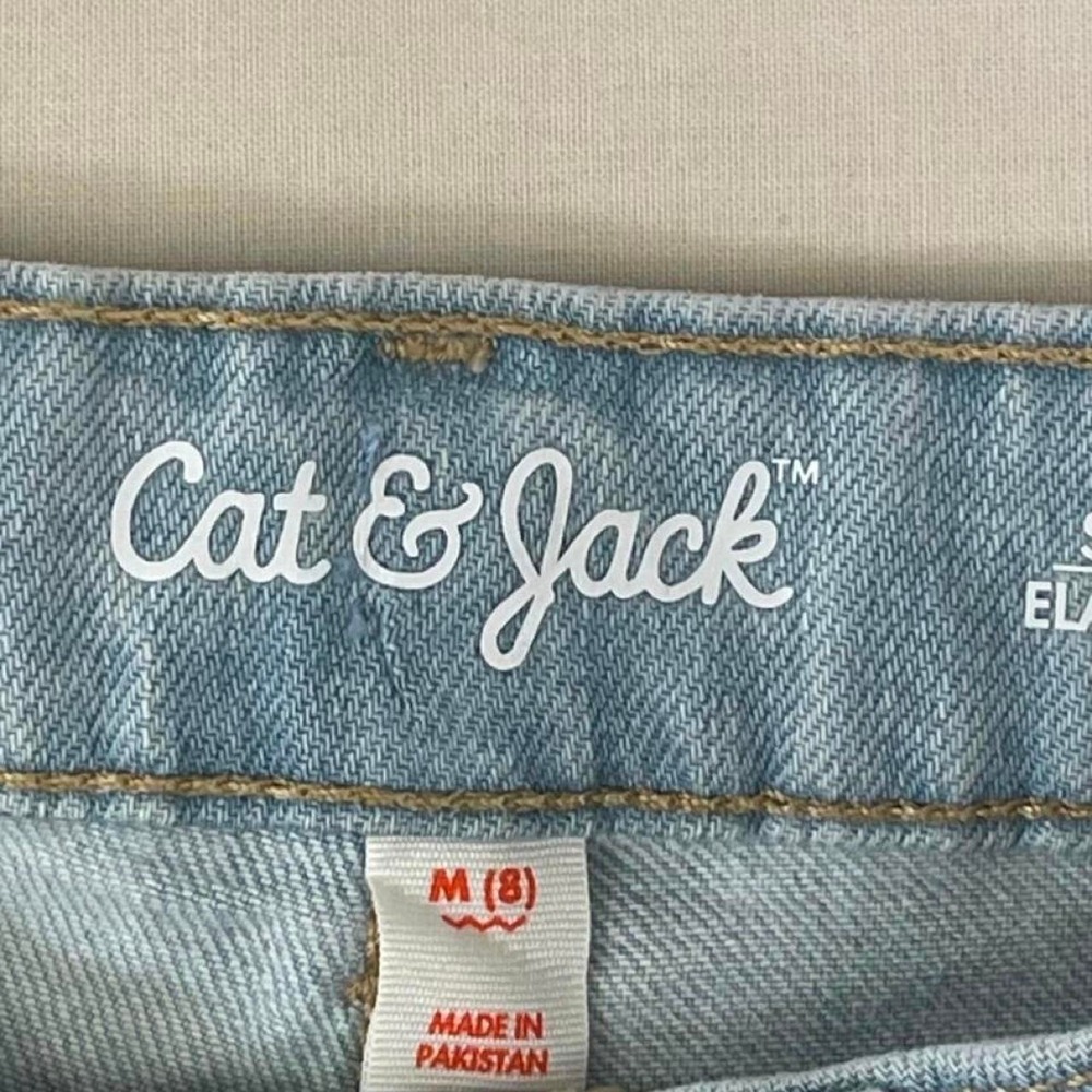 Cat & Jack blue denim shorts - Picture 2 of 4